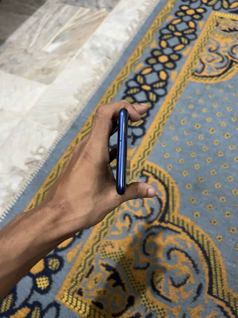 Samsung A10S 4