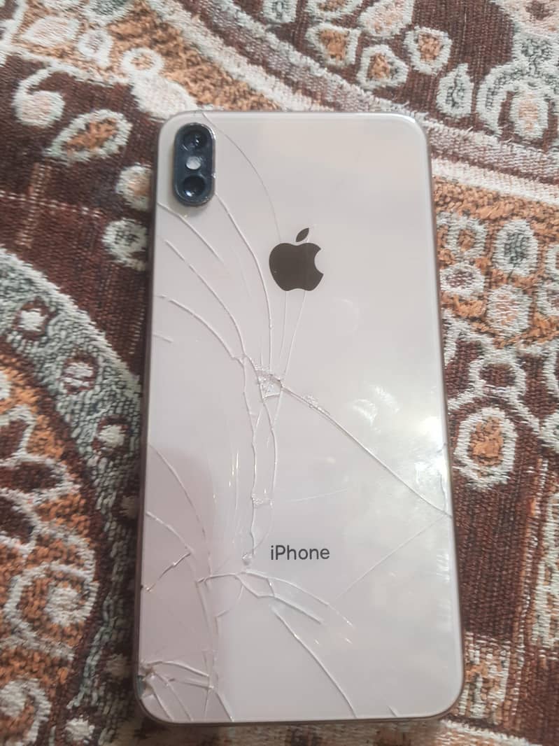 Apple iPhone XS Max 2