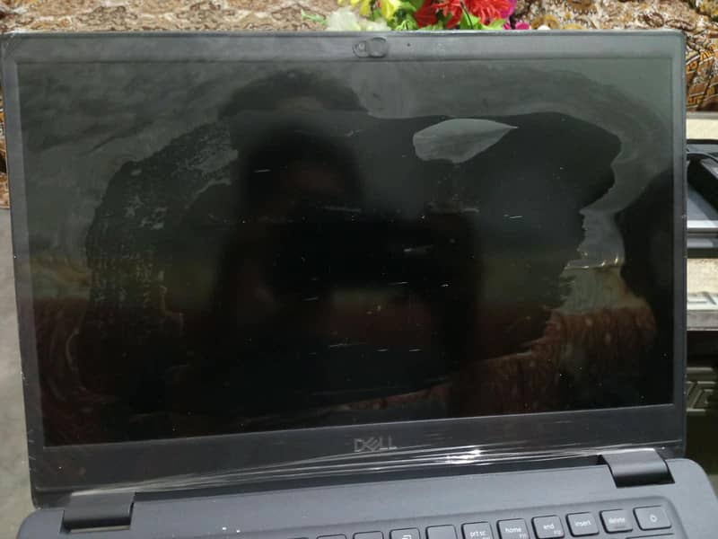 Cor i5 Generation10 8/256 3
