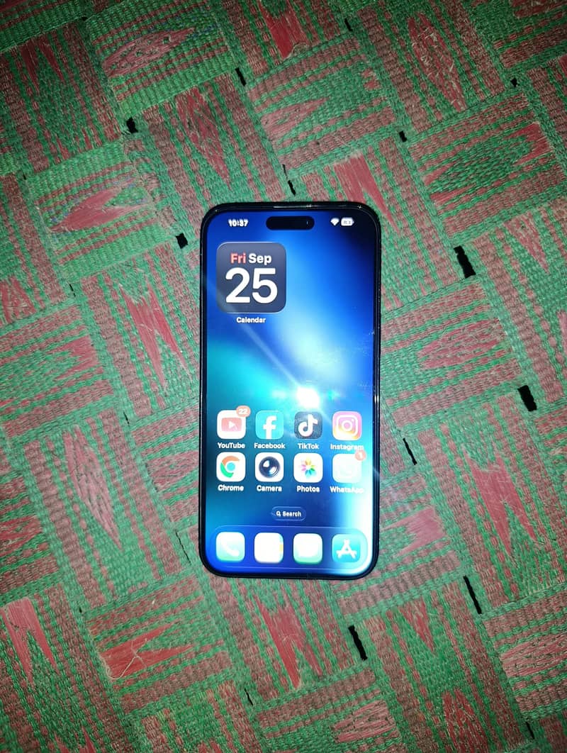 Apple iPhone 14 Pro Max 1