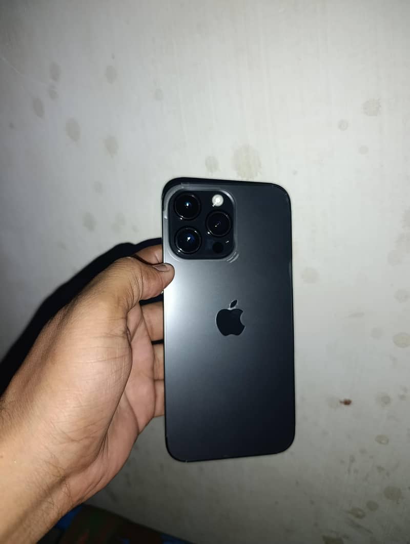 Apple iPhone 14 Pro Max 2