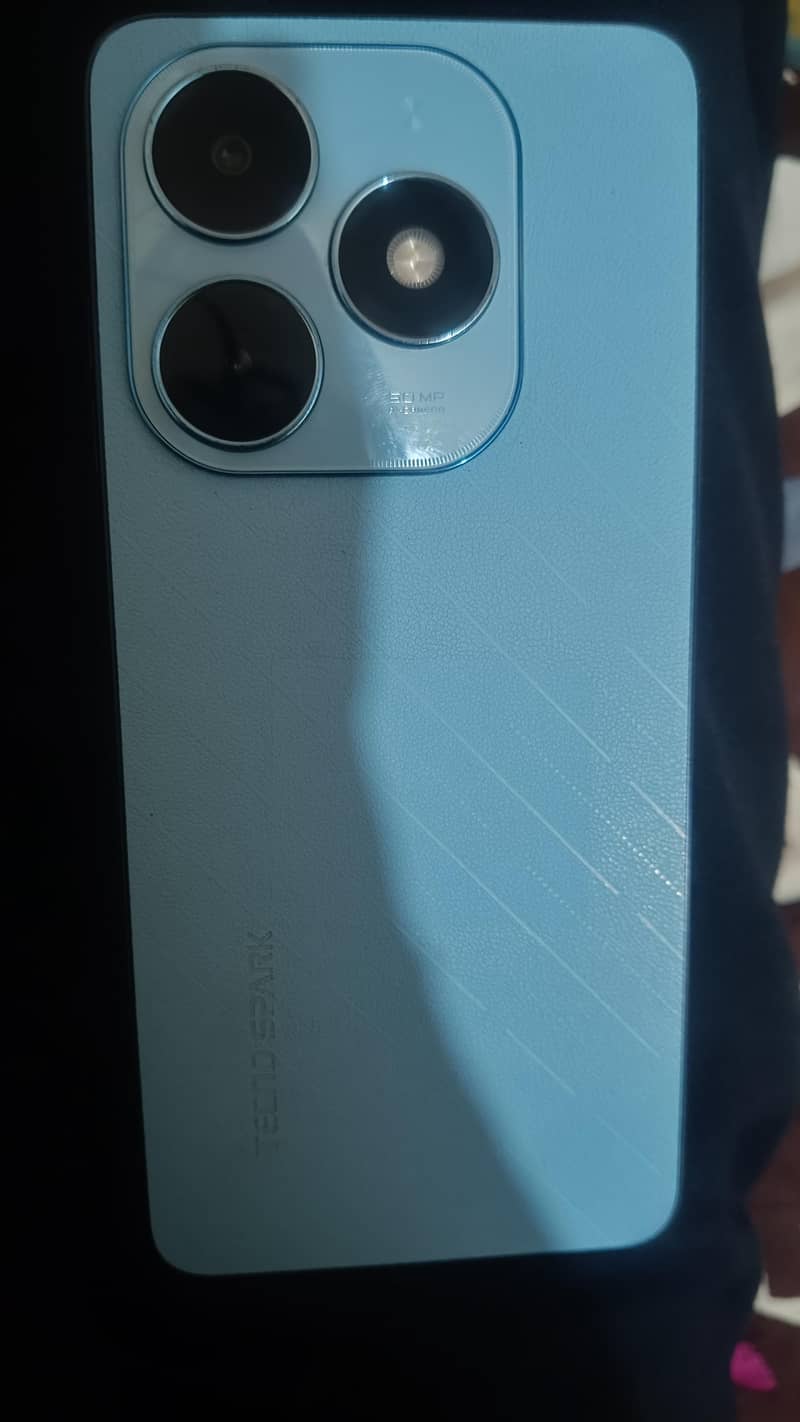 Tecno Spark 20C 1