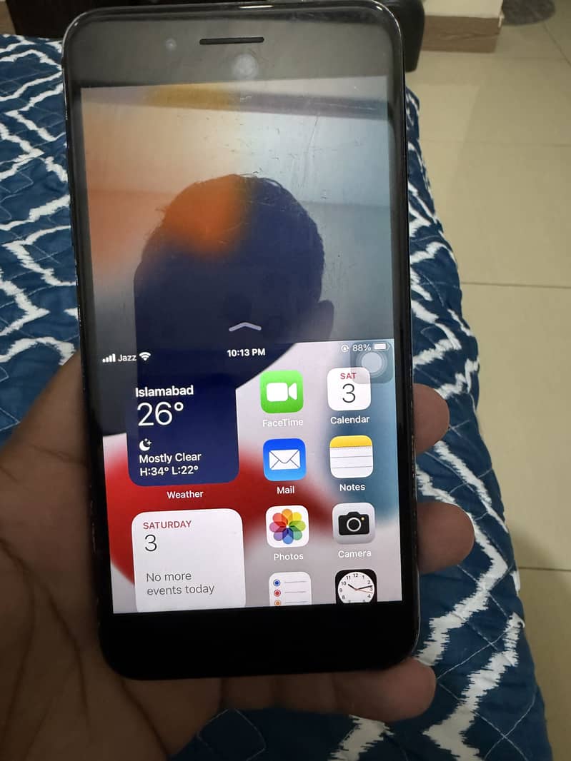 Apple iPhone 7 Plus 3