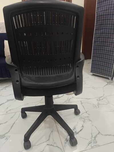 Office Chair in 10/10 condition