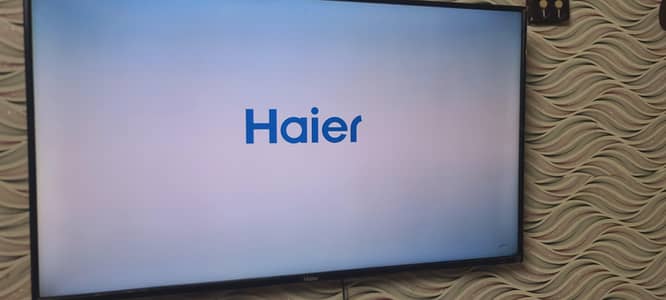 Haier 43"