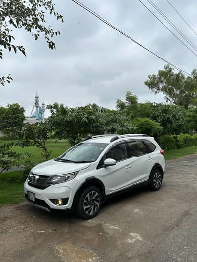 Honda BRV 2017  total geniun