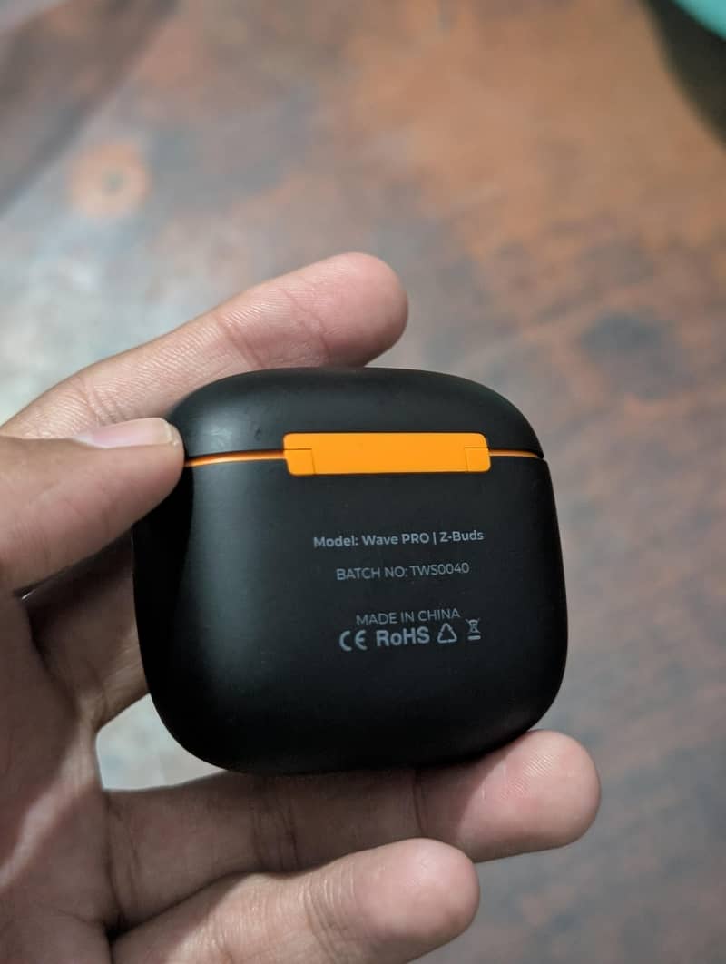 wave pro earbuds 2