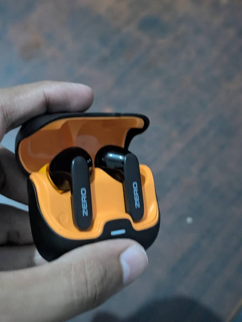 wave pro earbuds 4