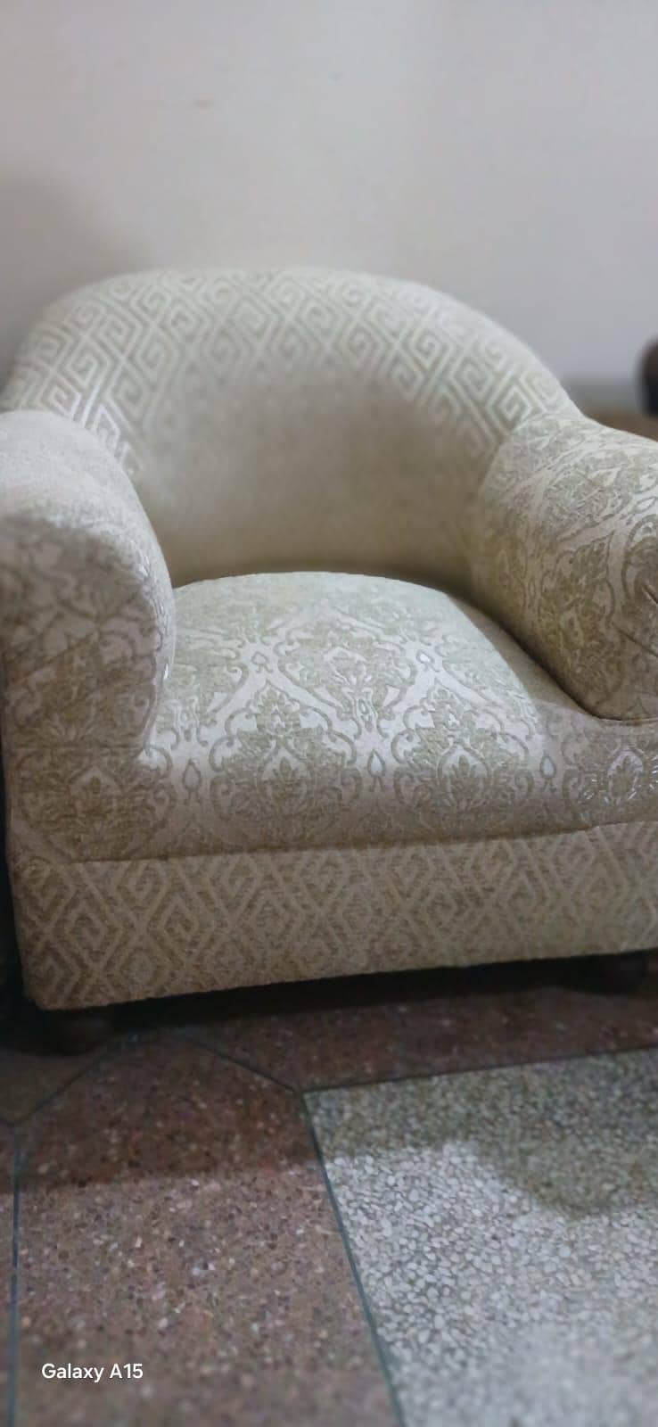 5 Seater Sofa Set 0