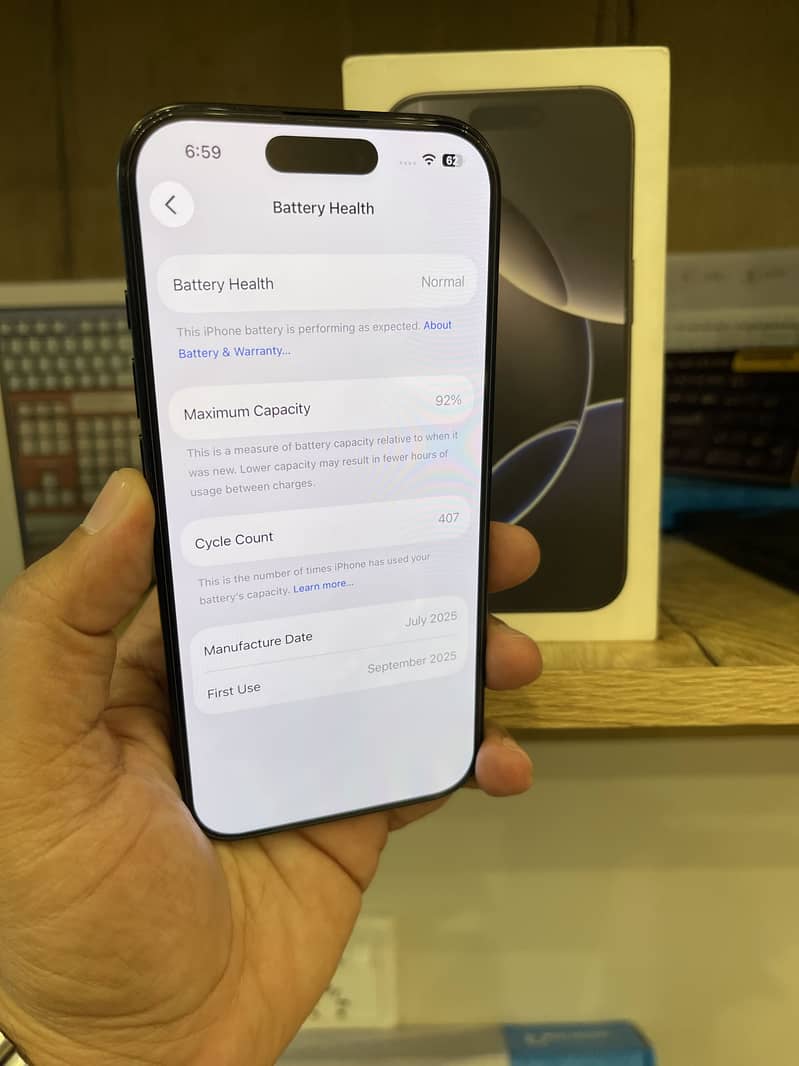 Apple iPhone 16 Pro 1