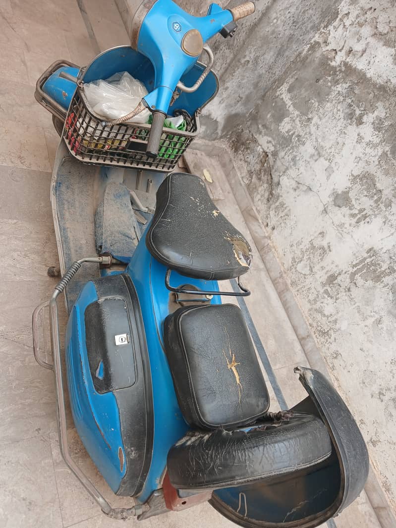 Vespa 150cc 3