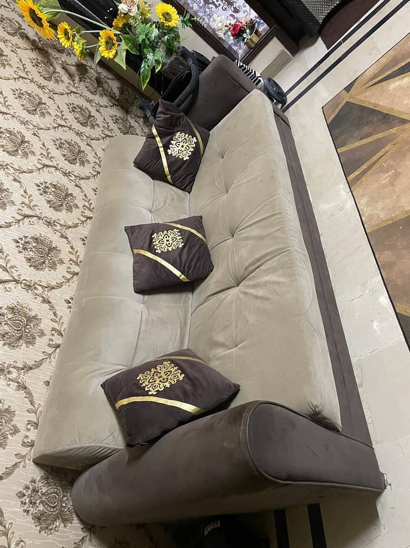 Sofa for Sell 2
