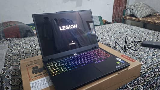 Lenovo Legion 5 15IAX10 - RTX 5060 - Gaming Laptop