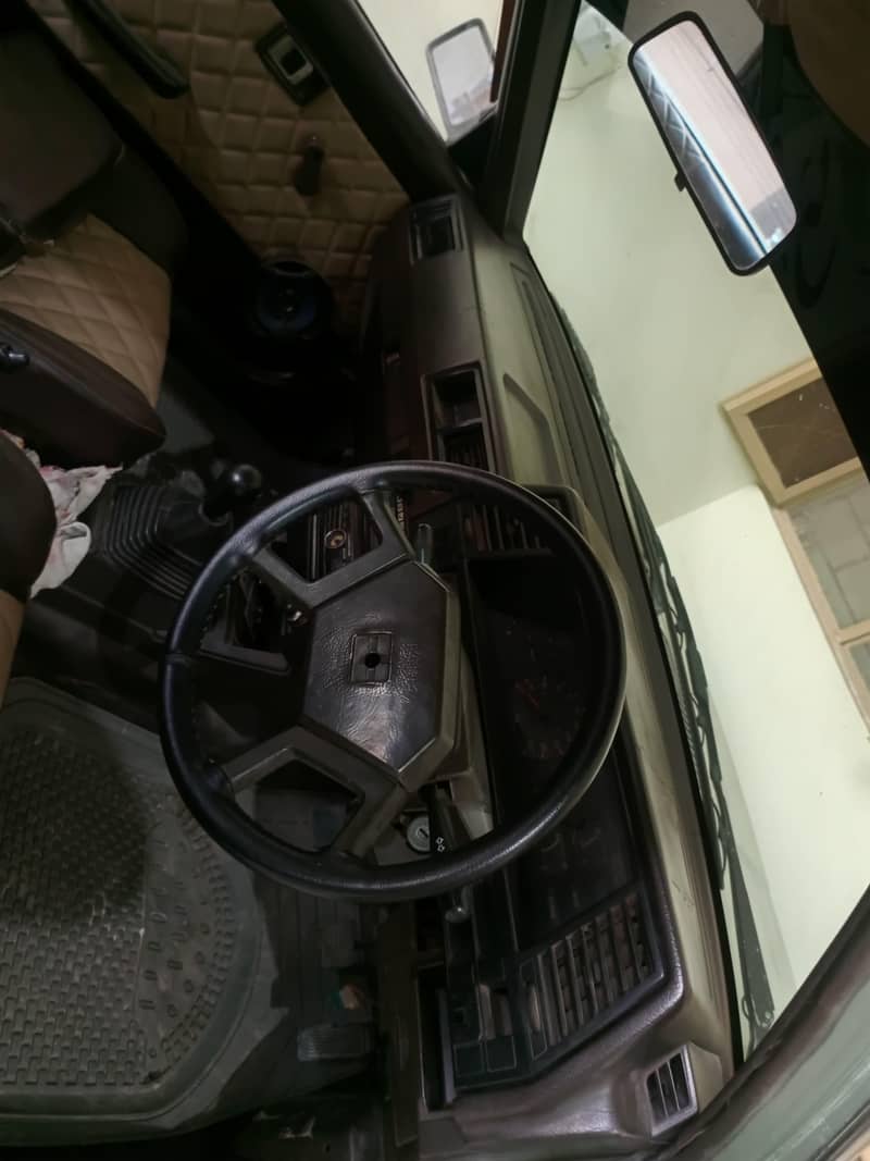 Nissan Sunny 1989 1