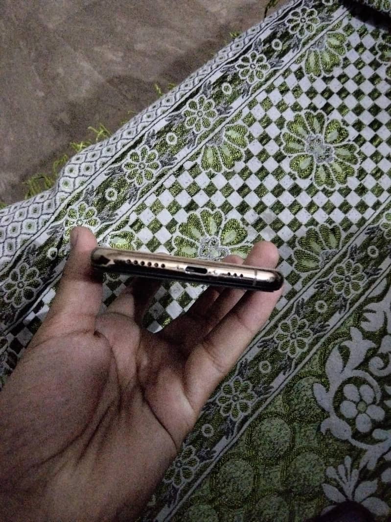 Apple iPhone XS 2