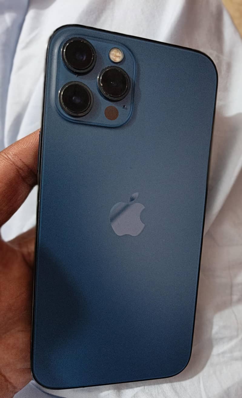 Apple iPhone 12 Pro Max 1
