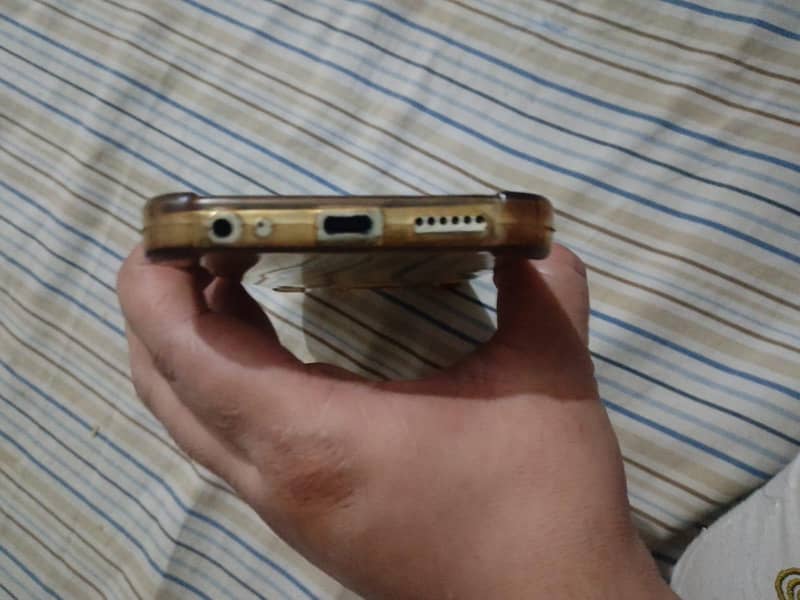 Tecno Spark 20C 2