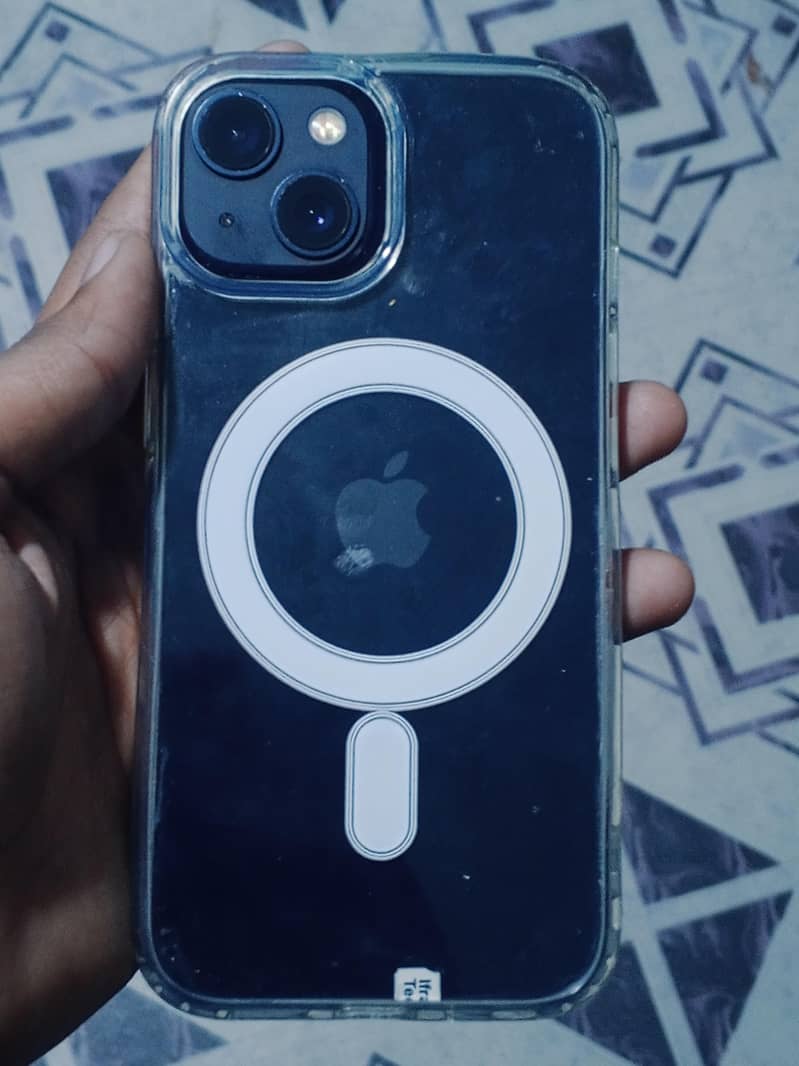 Apple iPhone 13 0