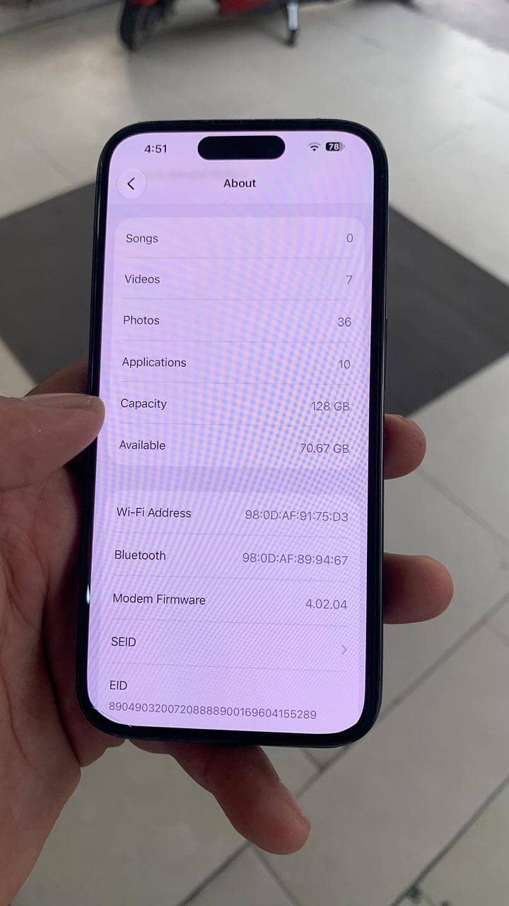 Apple iPhone 15 Pro 3