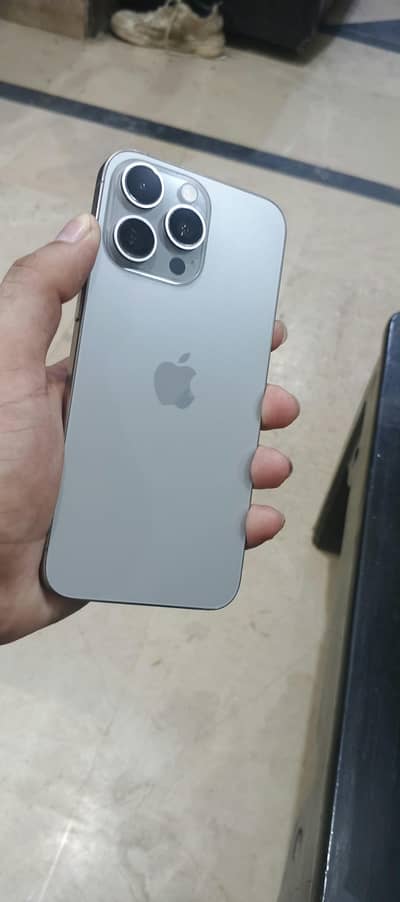 Iphone 15pro max back change 256gb