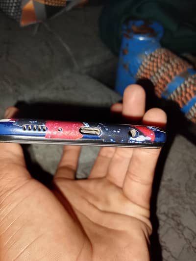 Samsung Mobile M20