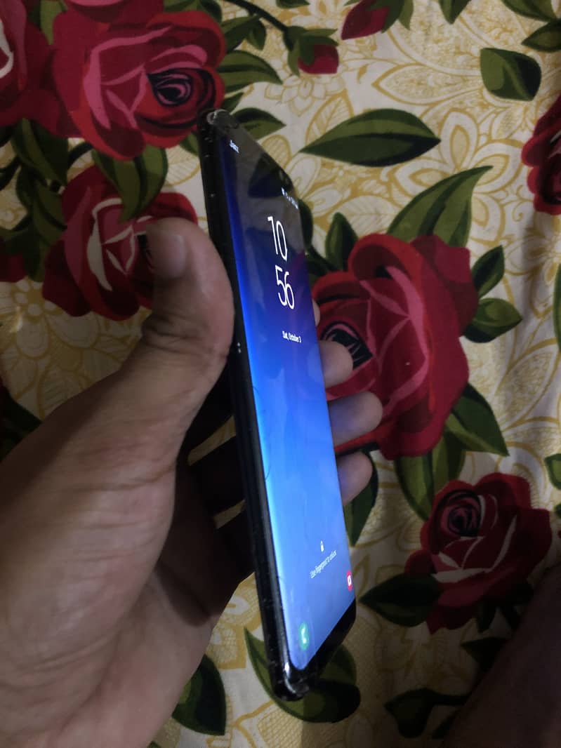 Samsung Mobile S8 2