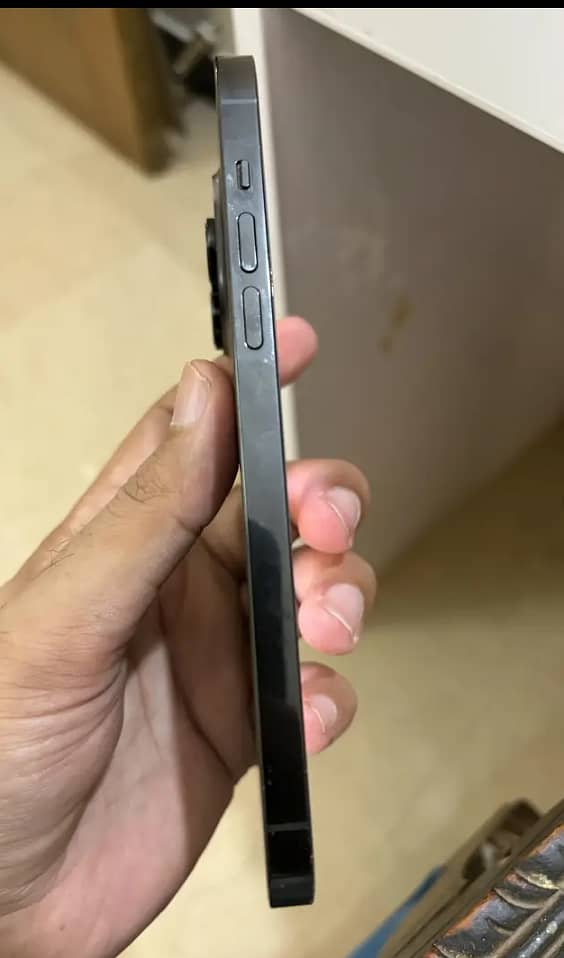 Apple iPhone 14 Pro Max 2