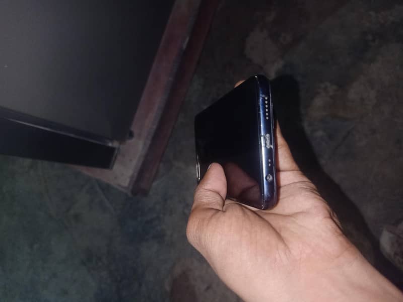 OPPO A3s 1