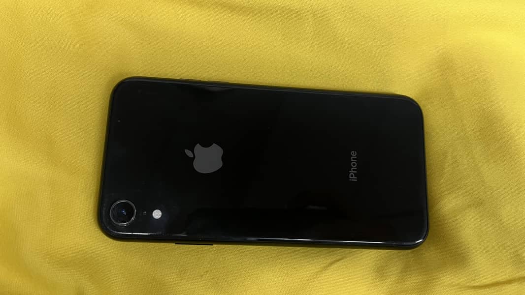 Apple iPhone XR 5