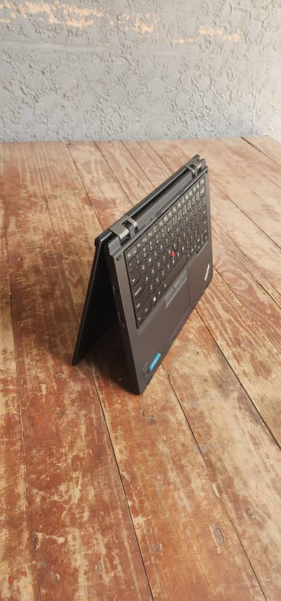 Lenovo Thinkpad yoga 8Gb 256Gb