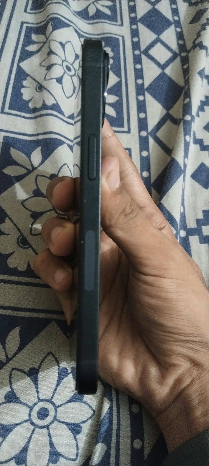 Apple iPhone 14 1