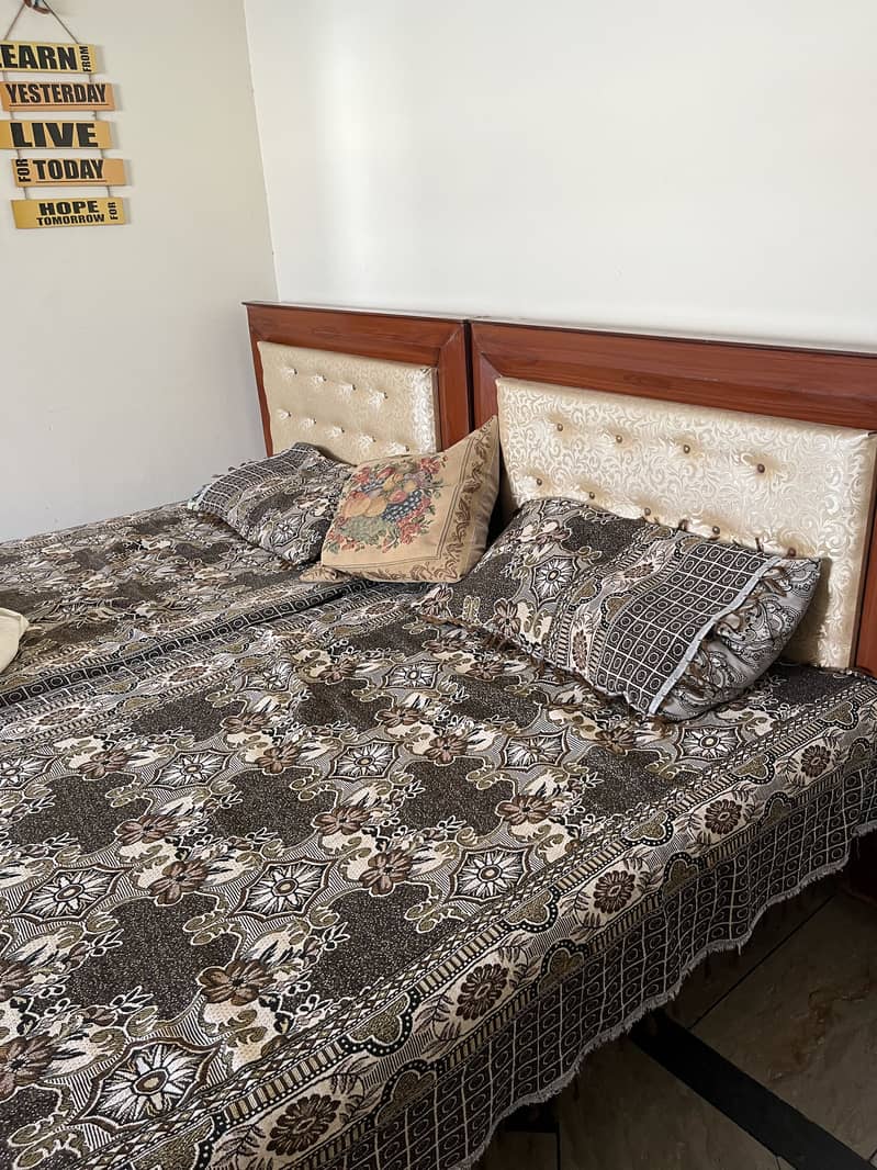 Single beds 1
