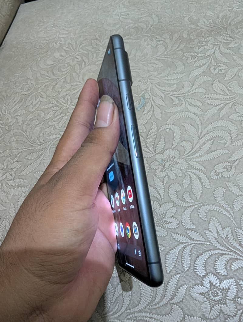 Google Pixel 7 2