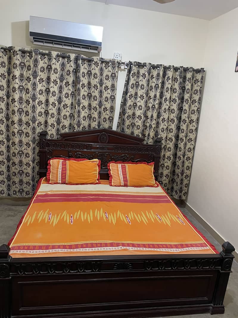 King Size Bed Set 0