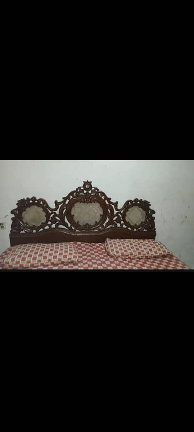 King size bed
