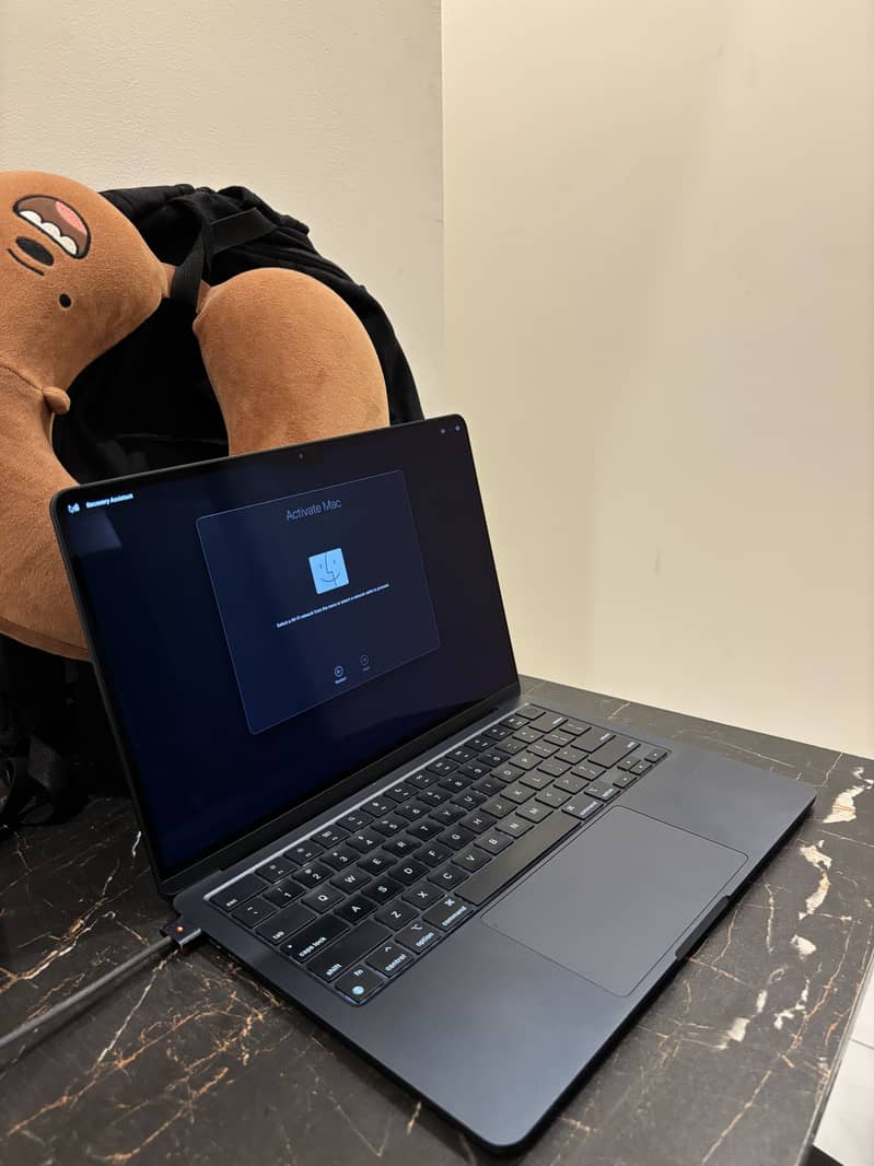 MacBook Air M2 2