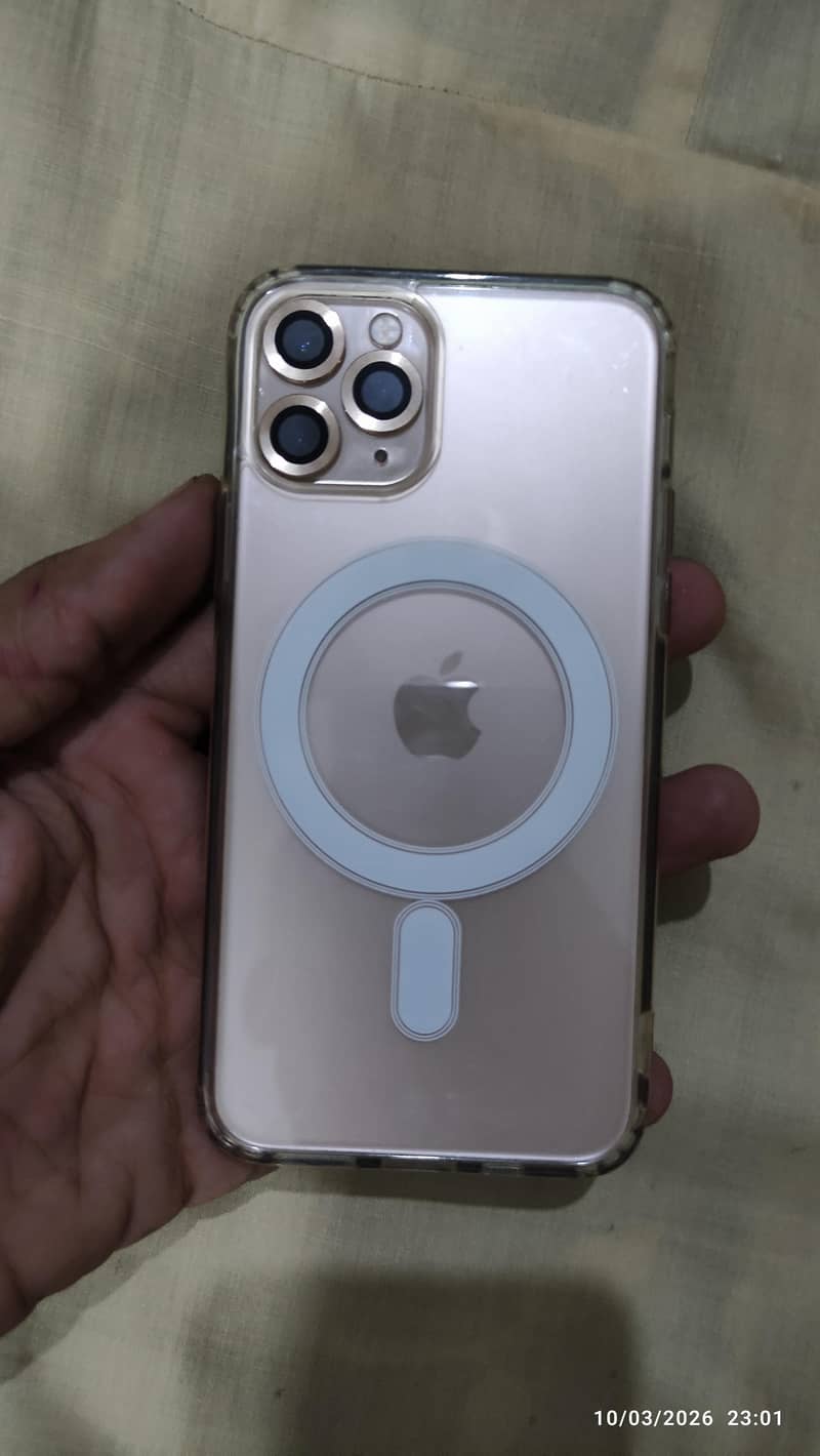 Apple iPhone 11 Pro 6