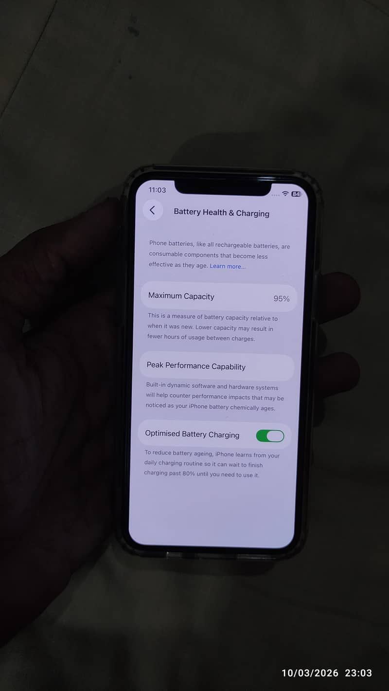 Apple iPhone 11 Pro 9