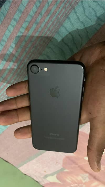 Apple iPhone 7 pta approved 32gb h condition 10 by 10h