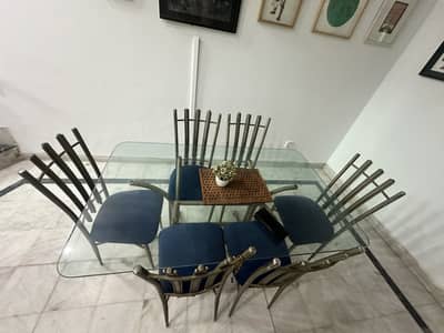 Dinning table (6 seats)