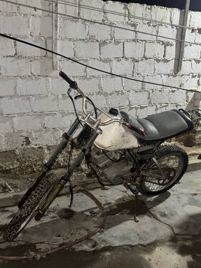 DT 100 FOR SALE