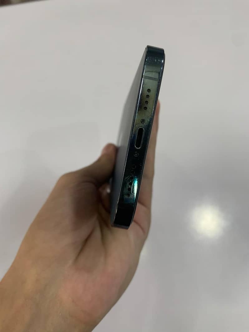 Apple iPhone 12 Pro Max 5