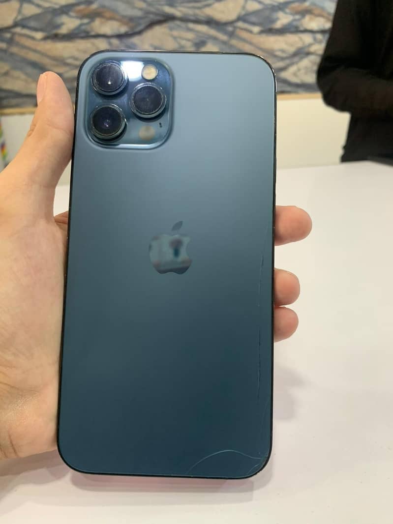 Apple iPhone 12 Pro Max 10