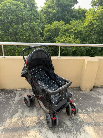 Baby Stroller / Pram – Comfortable, Foldable & Easy to Move | Good Con
