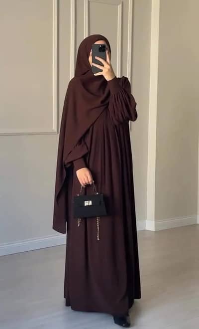 Chocolaty Elegant Abbaya With Stool - Wool Peach