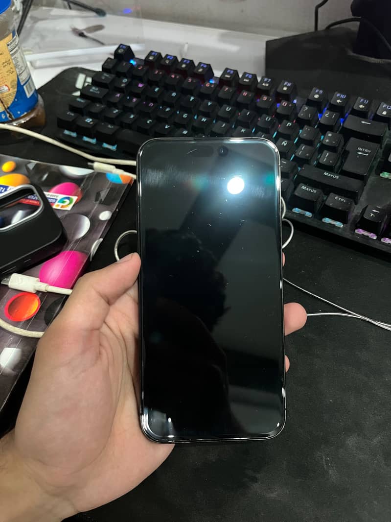Apple iPhone 15 Pro Max 8