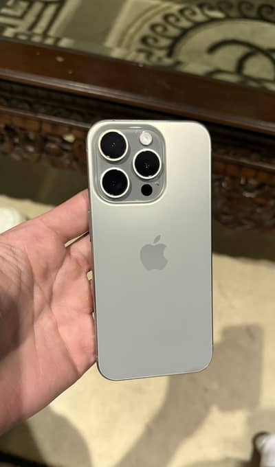 Apple iPhone 15 Pro