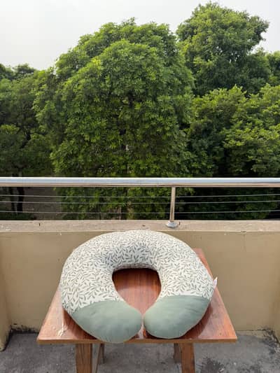 Pregnancy & Nursing Pillow – Soft, Comfortable U-Shaped Support Cushi