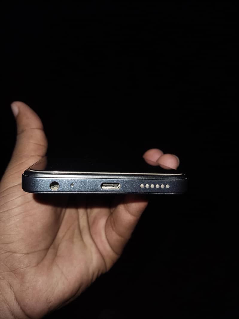 Tecno Spark Go 2