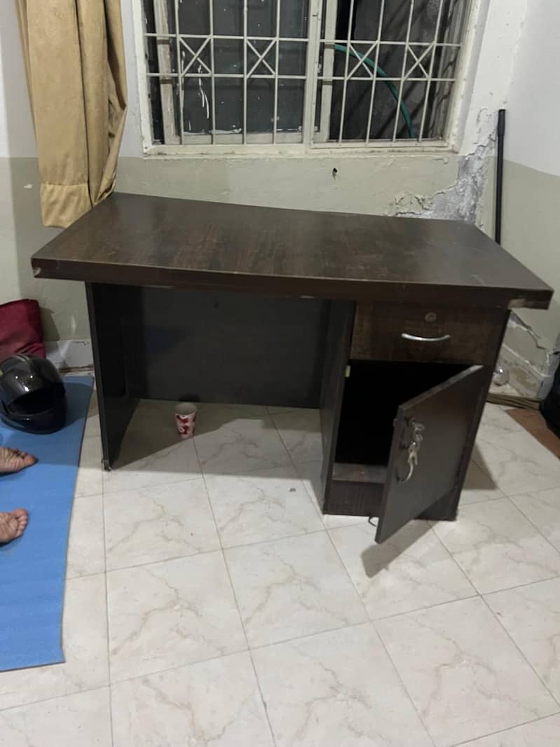 Office Table 3